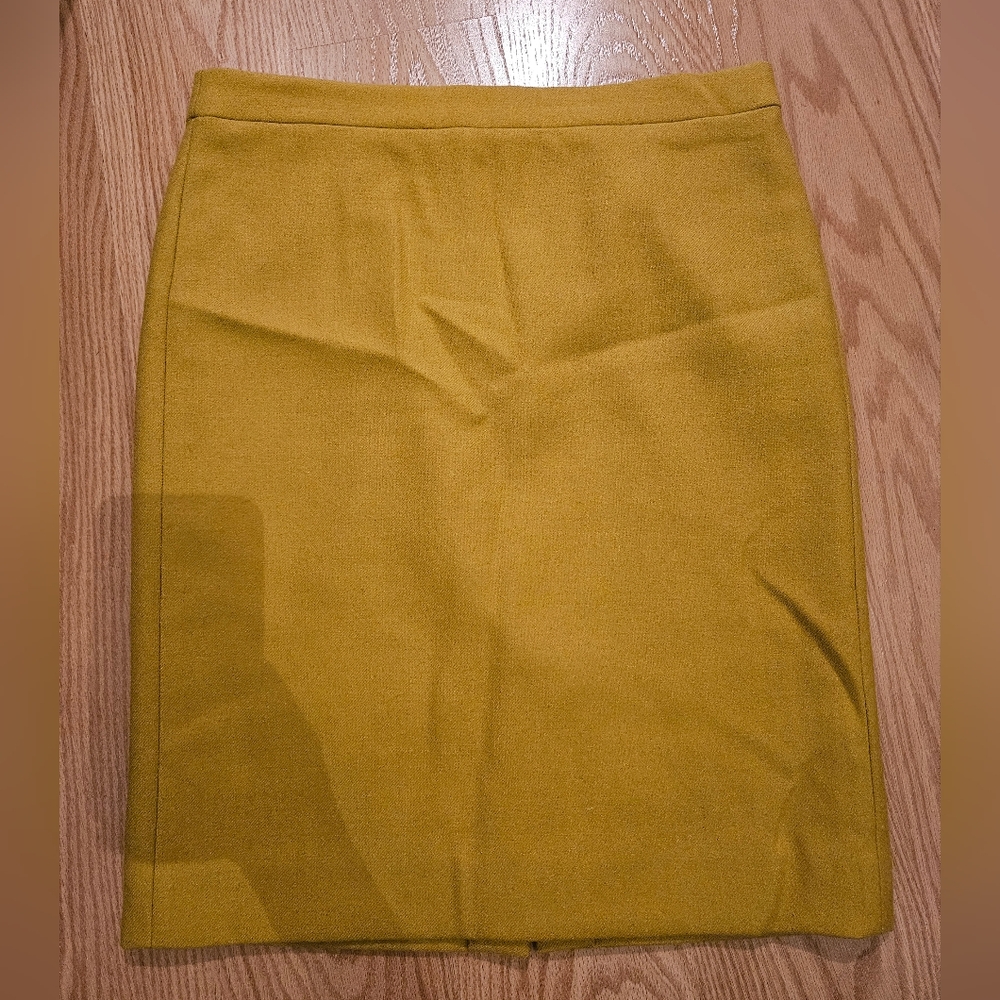 NWT JCREW No 2 wool pencil skirt size 10 mustard yellow